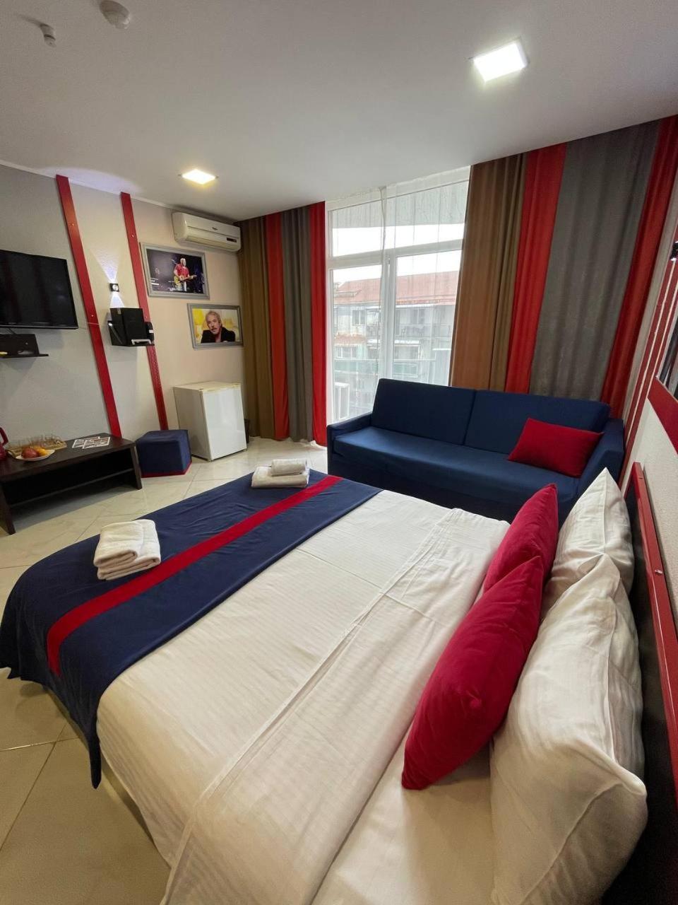 Sea View Rock Hotel Batoumi Extérieur photo