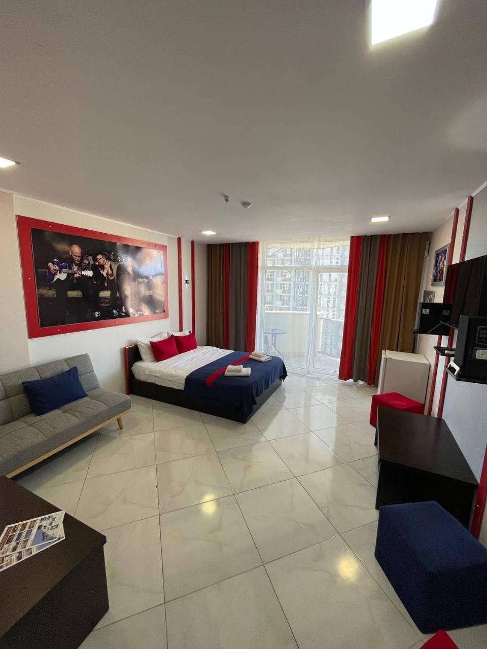 Sea View Rock Hotel Batoumi Extérieur photo