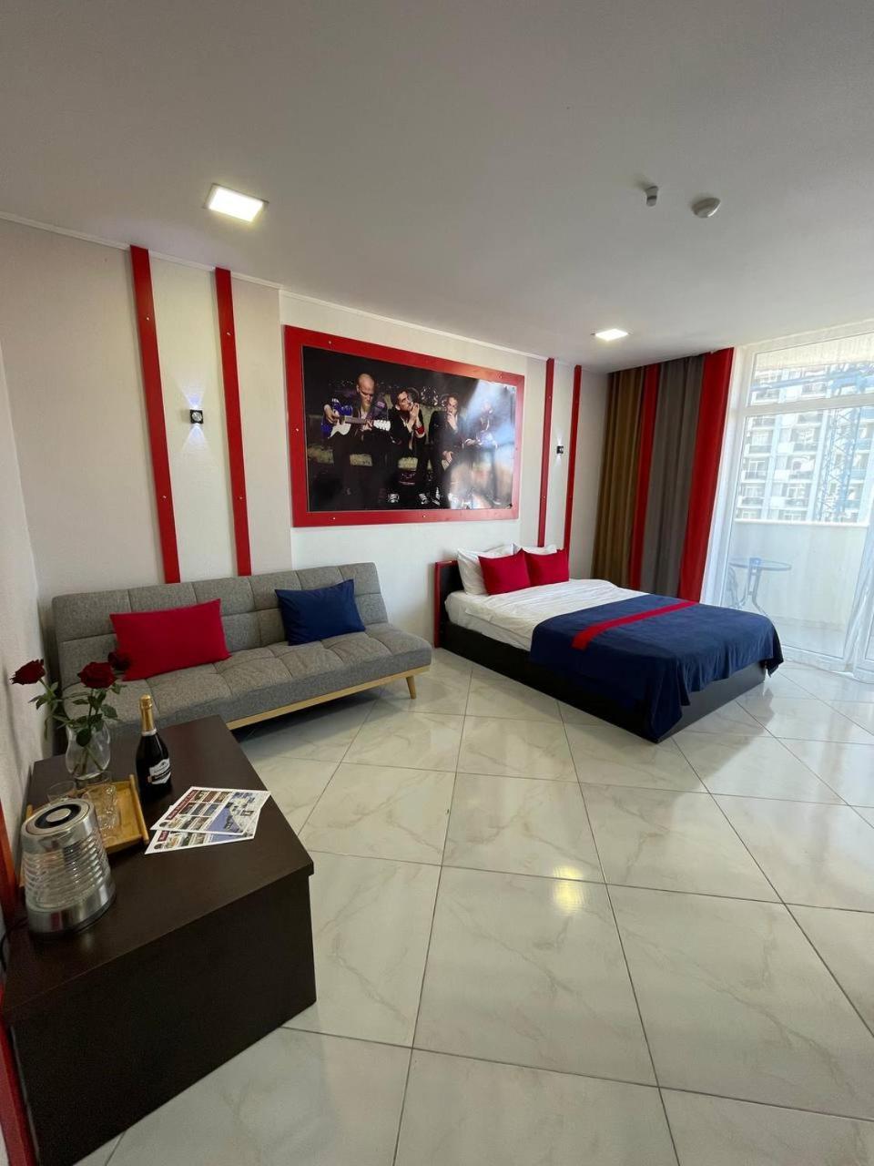 Sea View Rock Hotel Batoumi Extérieur photo