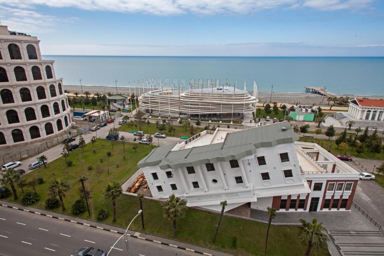 Sea View Rock Hotel Batoumi Extérieur photo